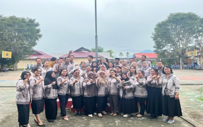 Upacara Hardiknas di SMA Negeri 6 Sigi: Serunya Merayakan Hari Pendidikan Nasional Bareng Seluruh Warga Sekolah